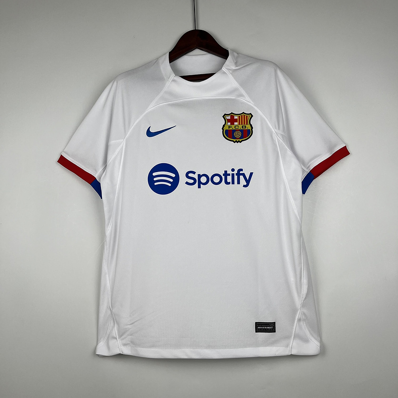 Fans Verison 23/24 Barcelona Away