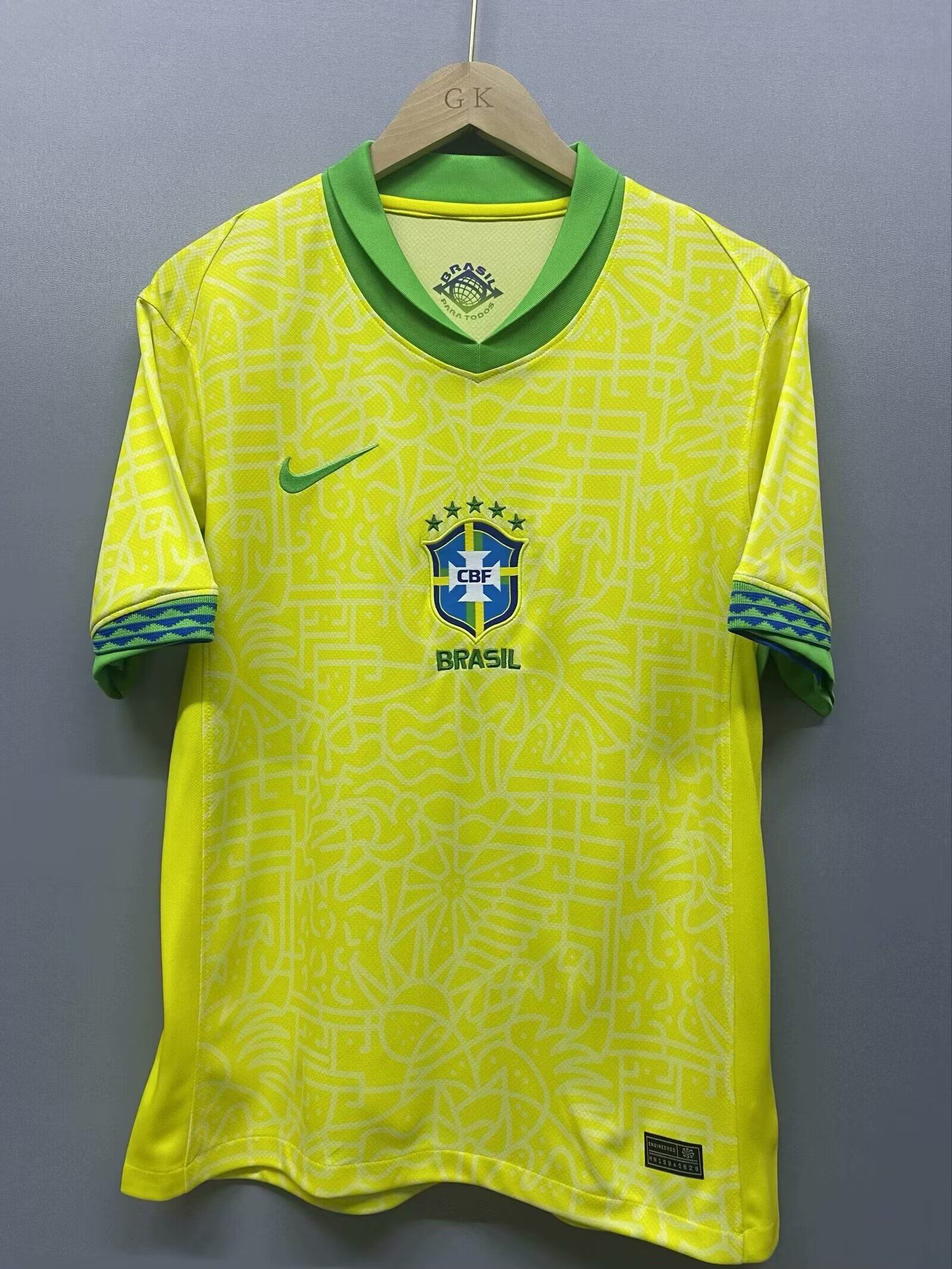 Fans Verison 24/25 Brazil home 