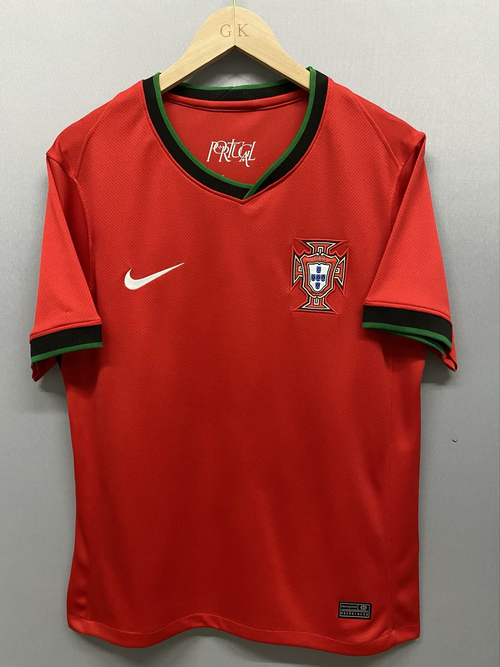 Fans Verison 24/25 Portugal home