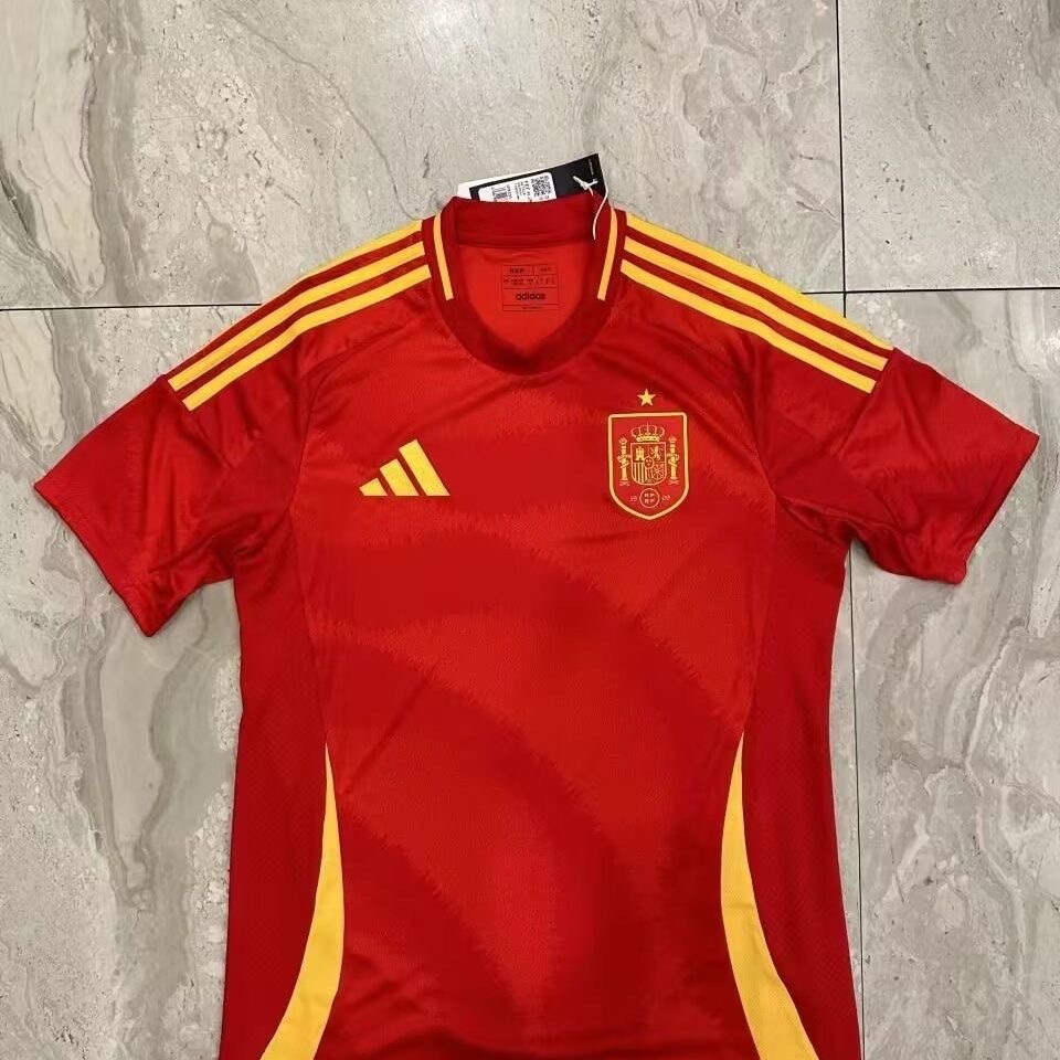 Fans Version 24/25 Spain Home