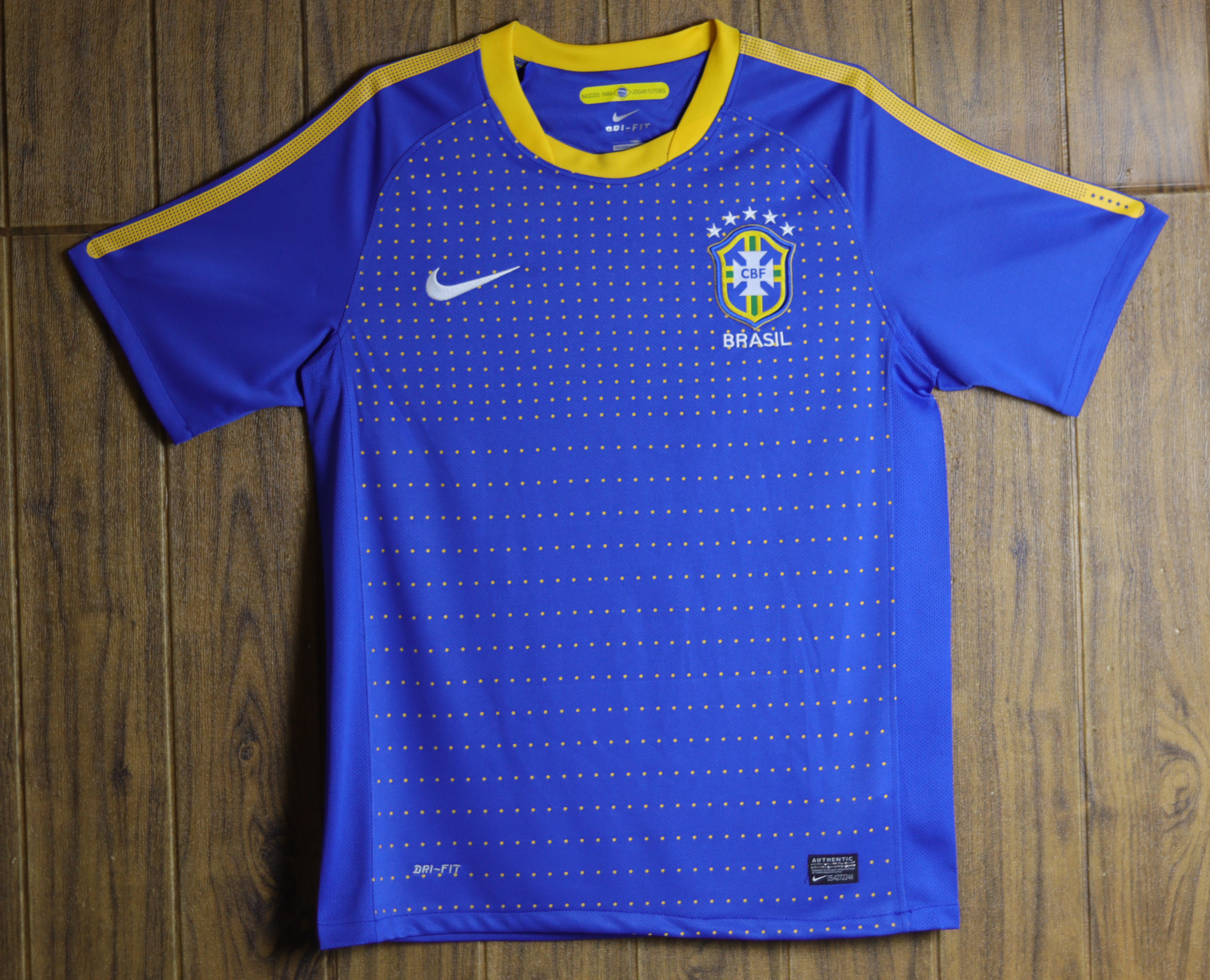 Retro 2010 Brazil Away