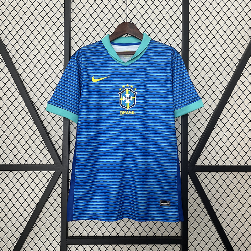 Fan version 24/25 Brazil away 