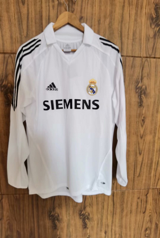 Retro 05/06 Real Madrid Home Long sleeve