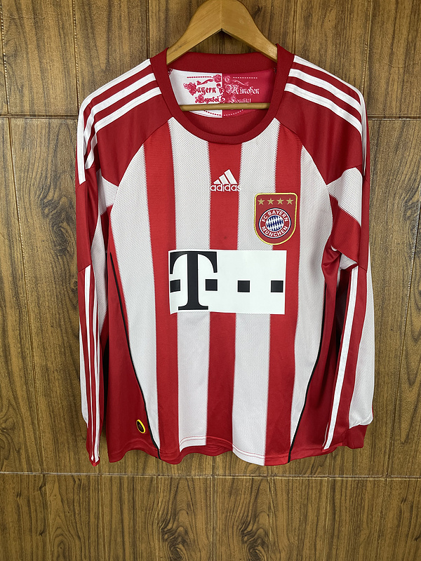 Retro 10/11 Long Sleeve Bayern Munich home