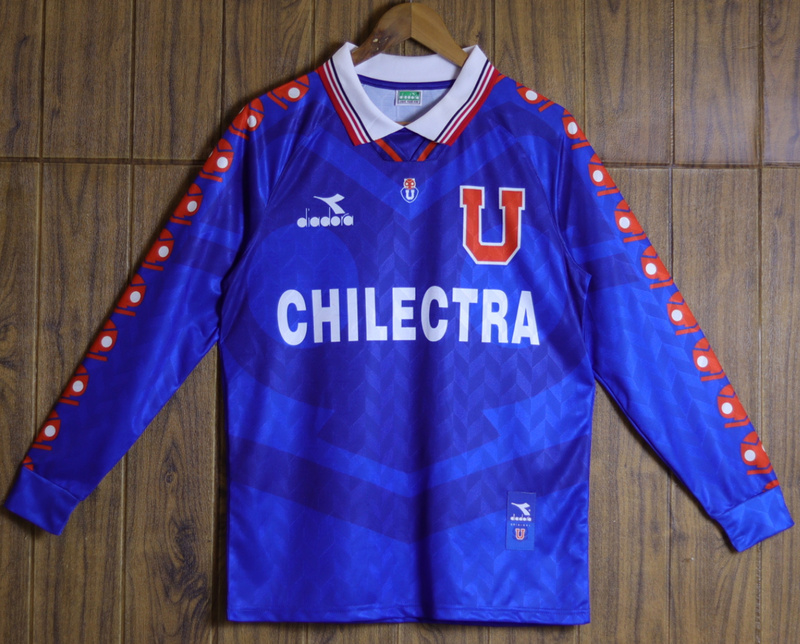 Retro 1996 Chile College home