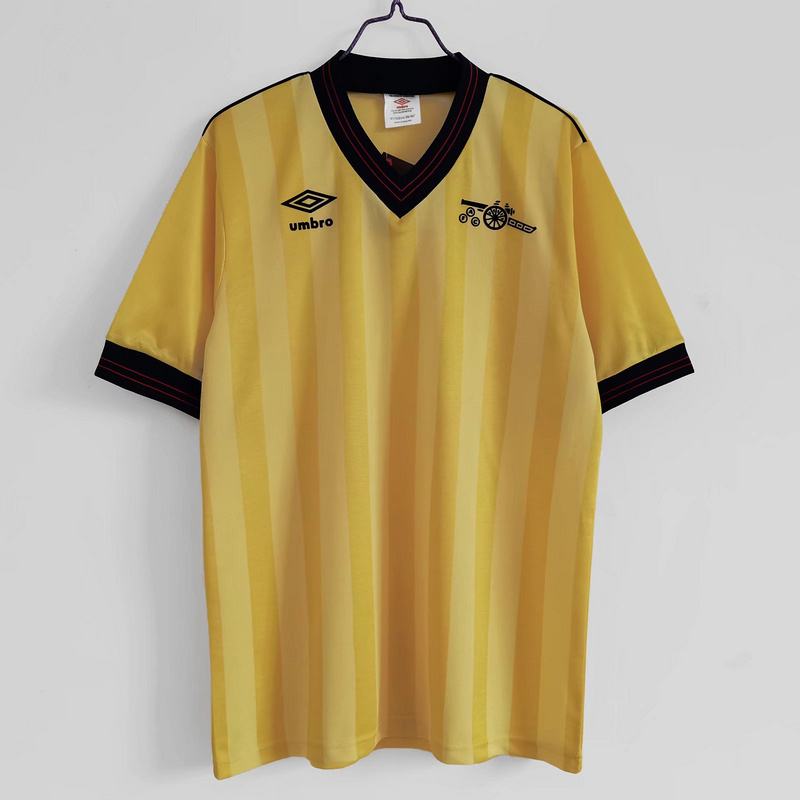 Retro 83/86 Arsenal away