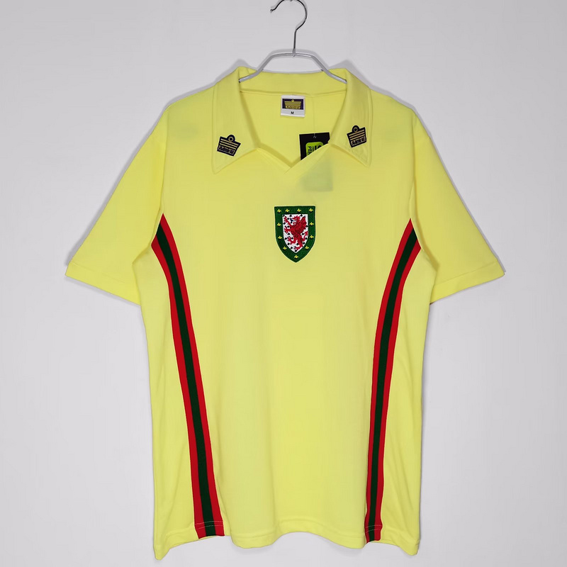 Retro 76/79 Welsh Away