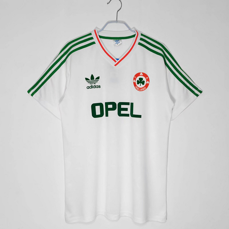 Retro 90/92 Ireland Away