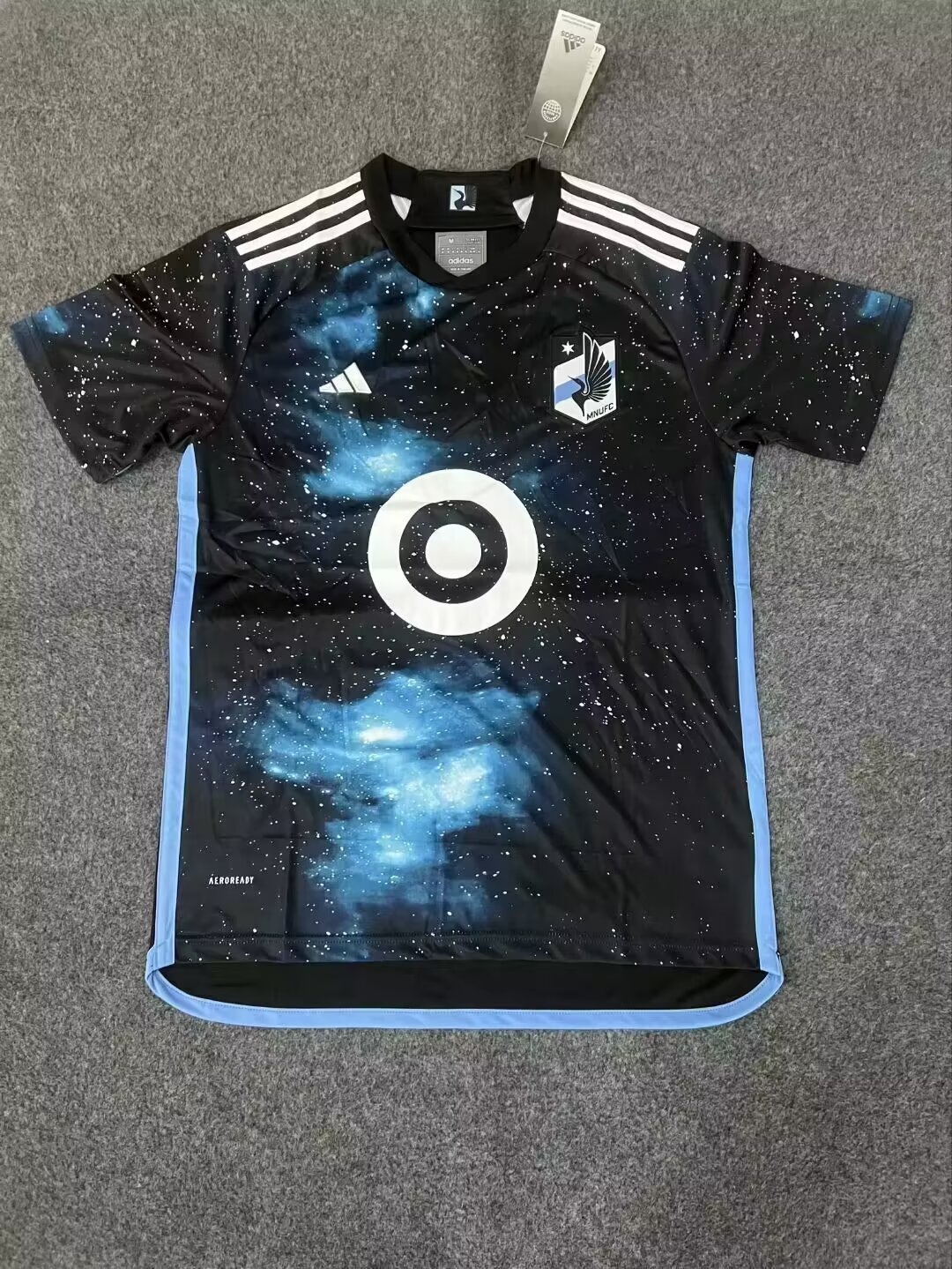 Fans version 24/25 Minnesota United Home