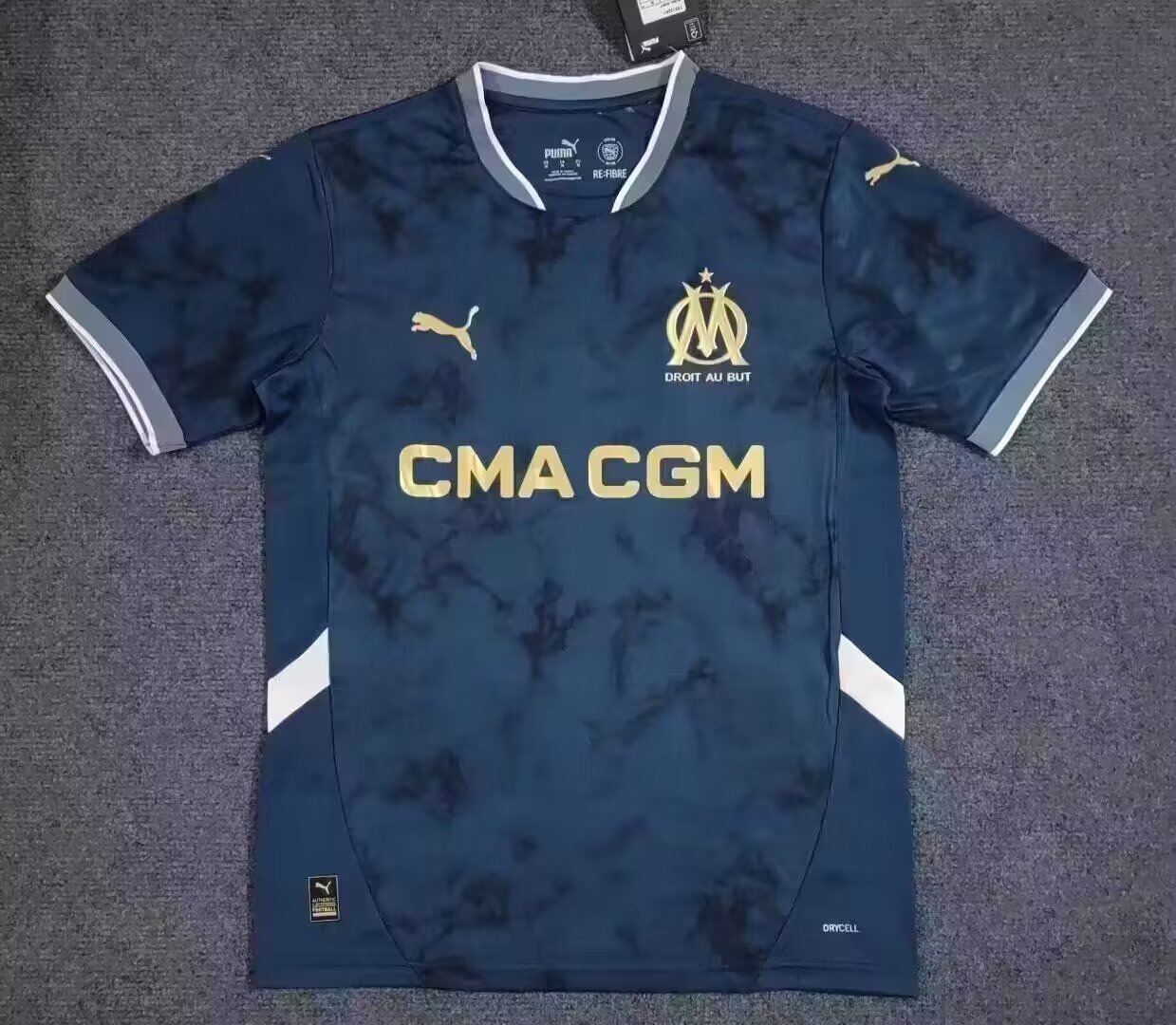 Fans Version 24/25 Marseille away