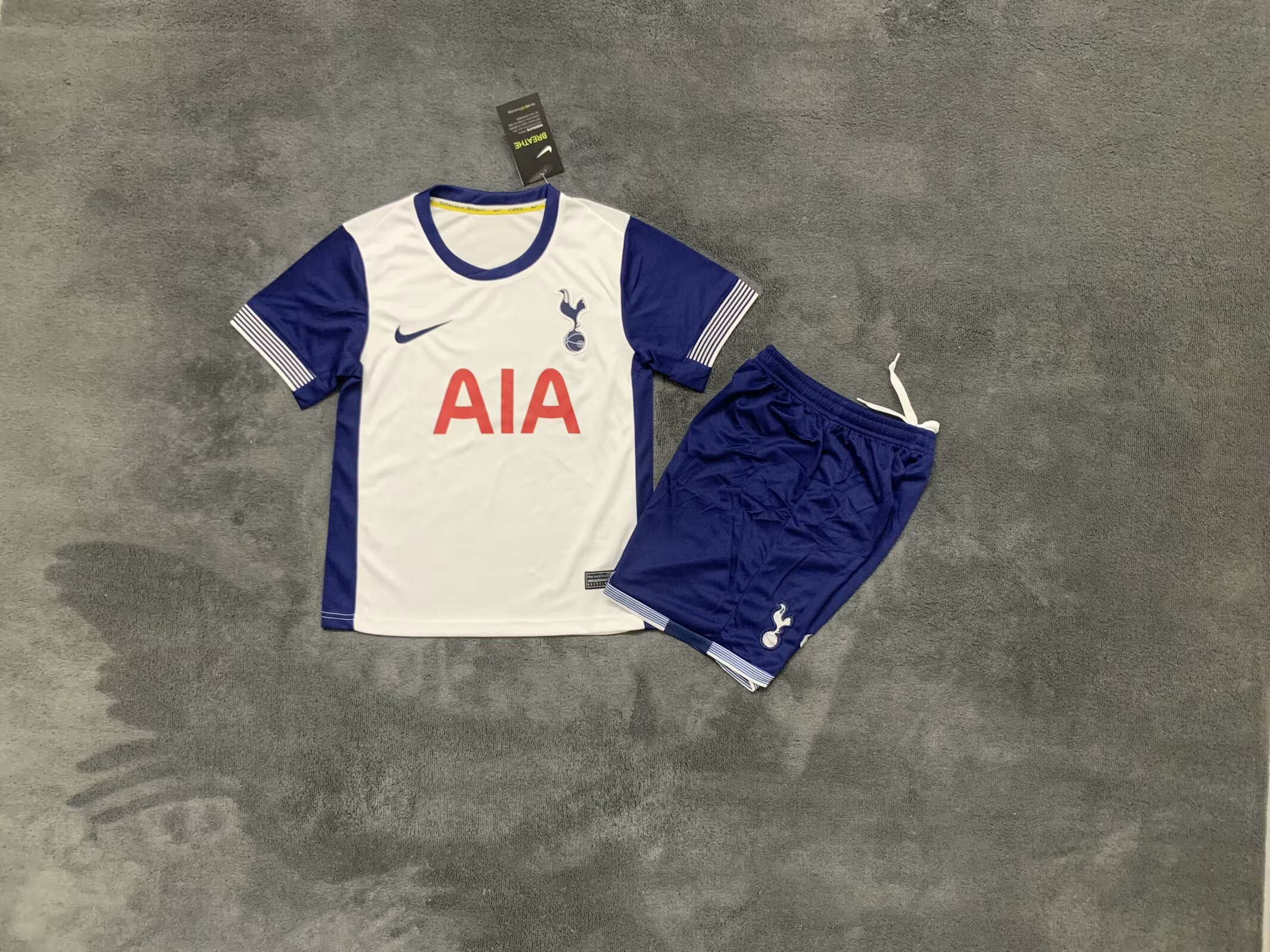 Kids kits 24/25 Tottenham home