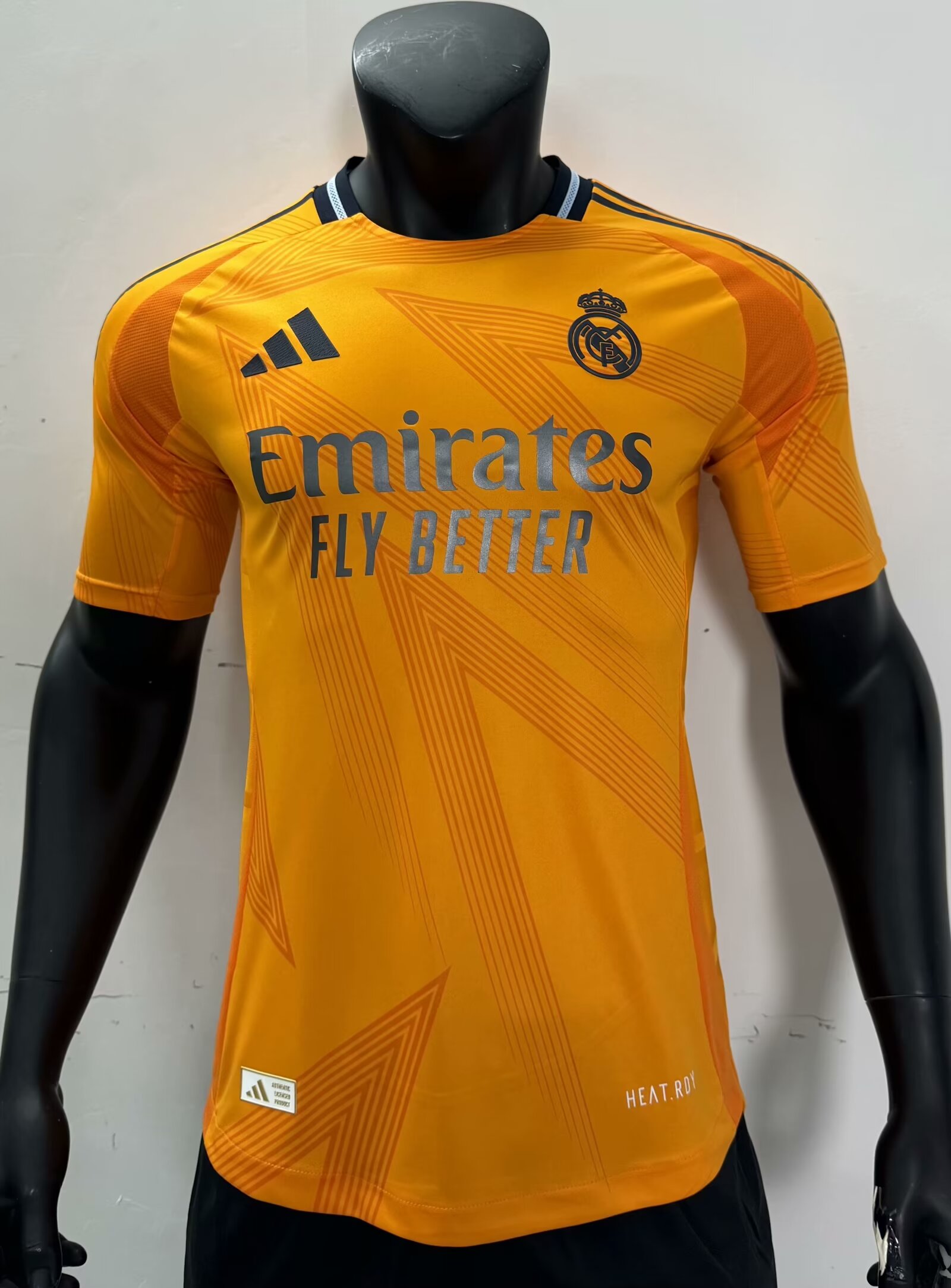 Player Version 24/25 Real Madrid away