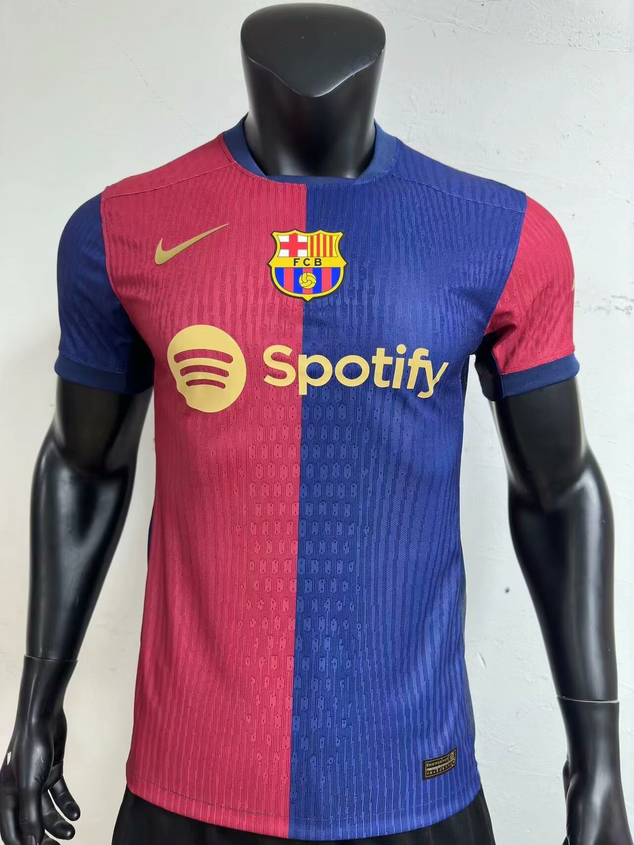 Player Version 24/25 Barcelona home