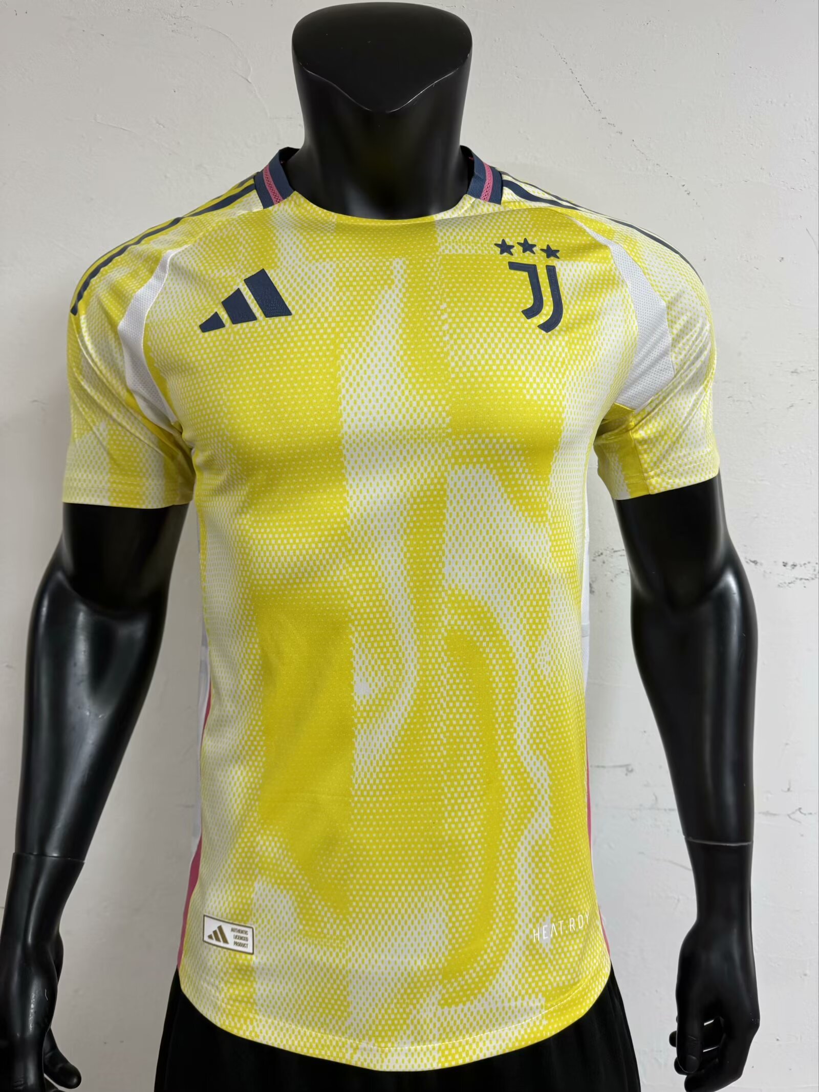  Player Version 24/25 Juventus Away