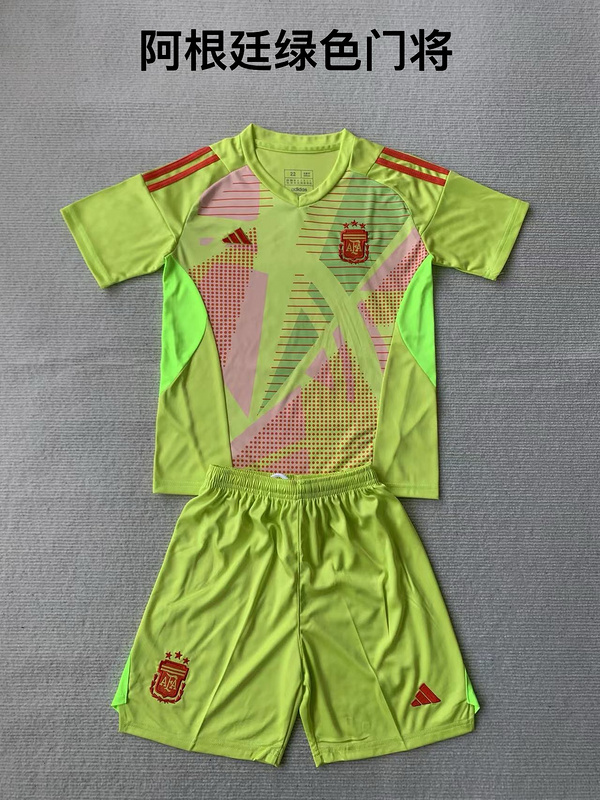 Adults kits 24/25 Argentina goalkeeper