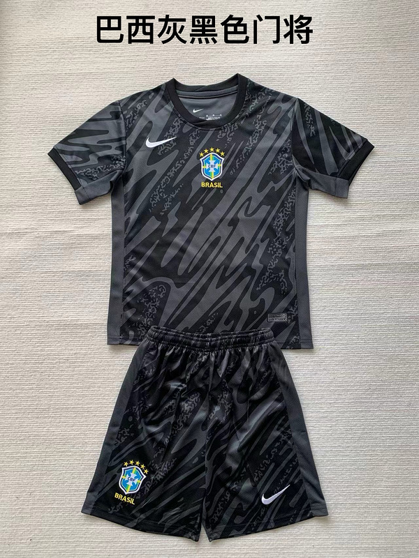 Adult kits 24/25 Brazil goalkeeper