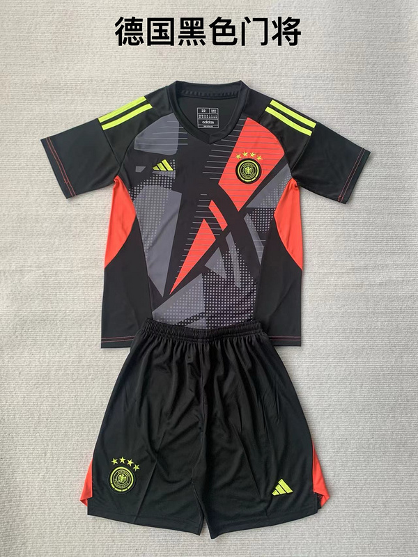 Adults kit 24/25 Germany Goalkeeper