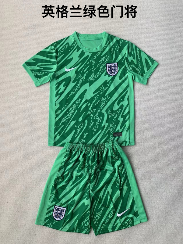 Adults Kits 24/25 England goalkeeper