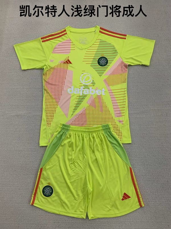 Adults kits 24/25 Celtic goalkeeper