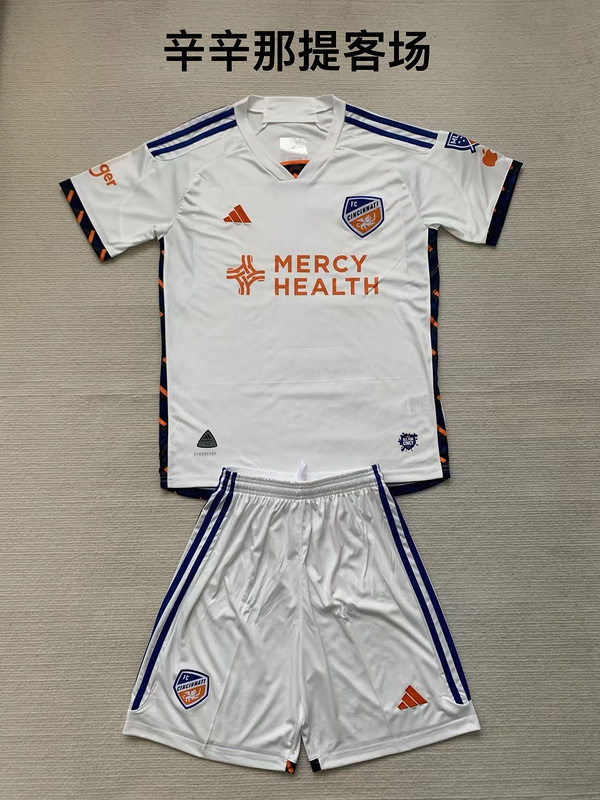 Kids kits 24/25 Cincinnati away