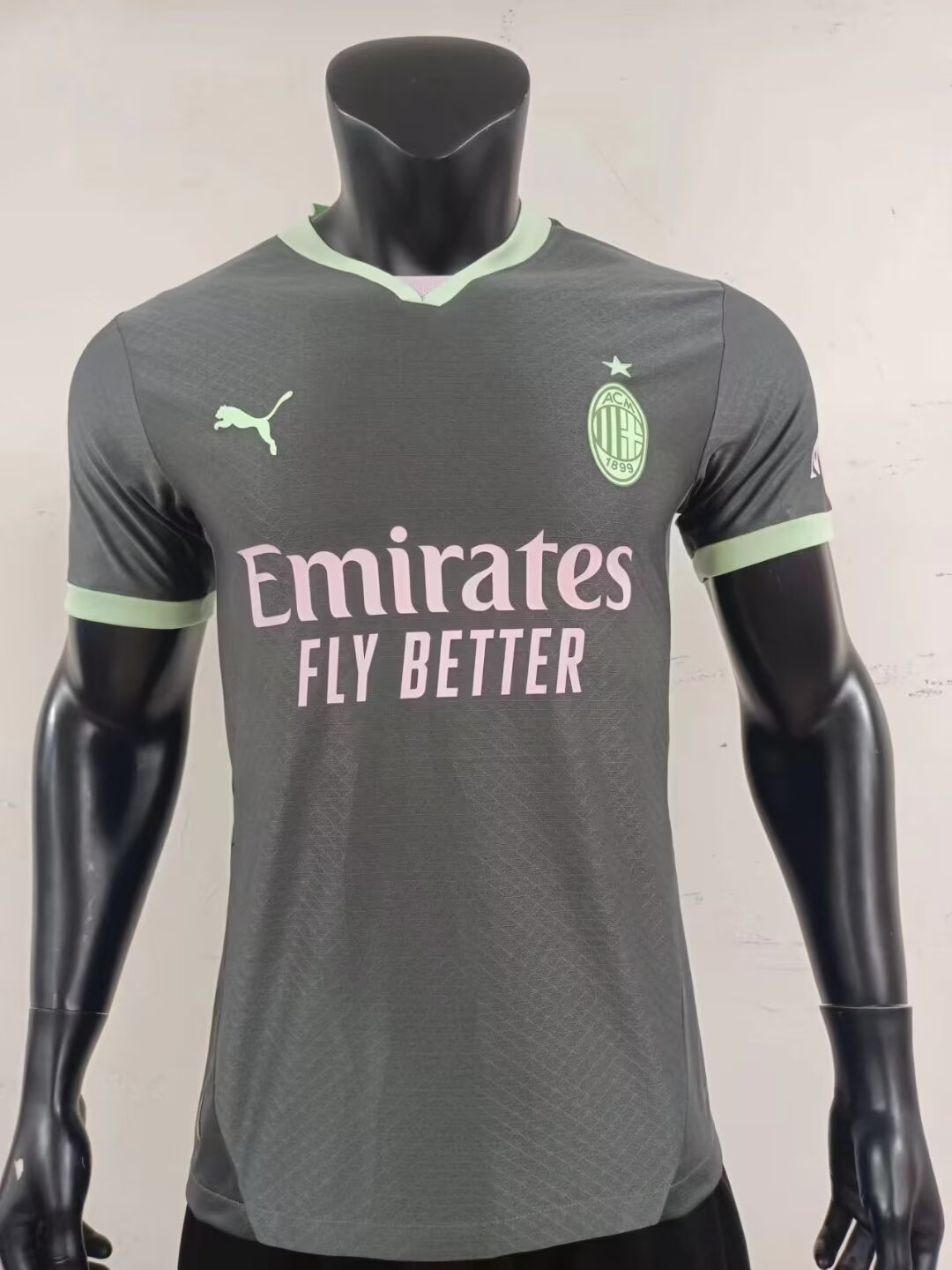  Player Version 24/25 AC Milan third away