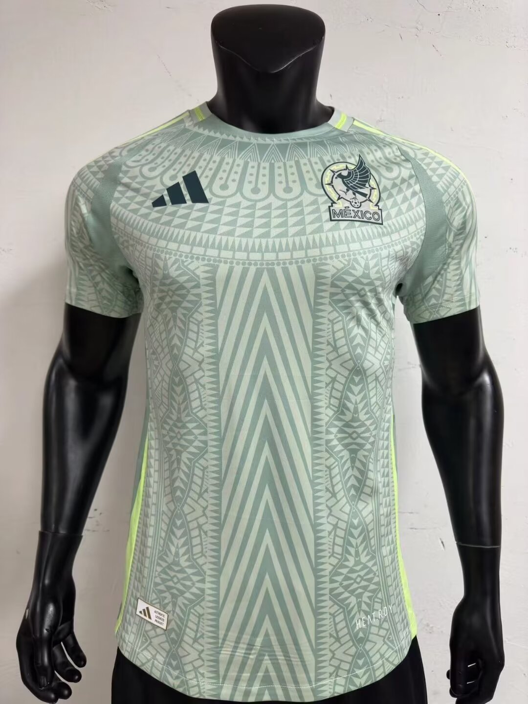 Player Verison 24∕25 Mexico away 