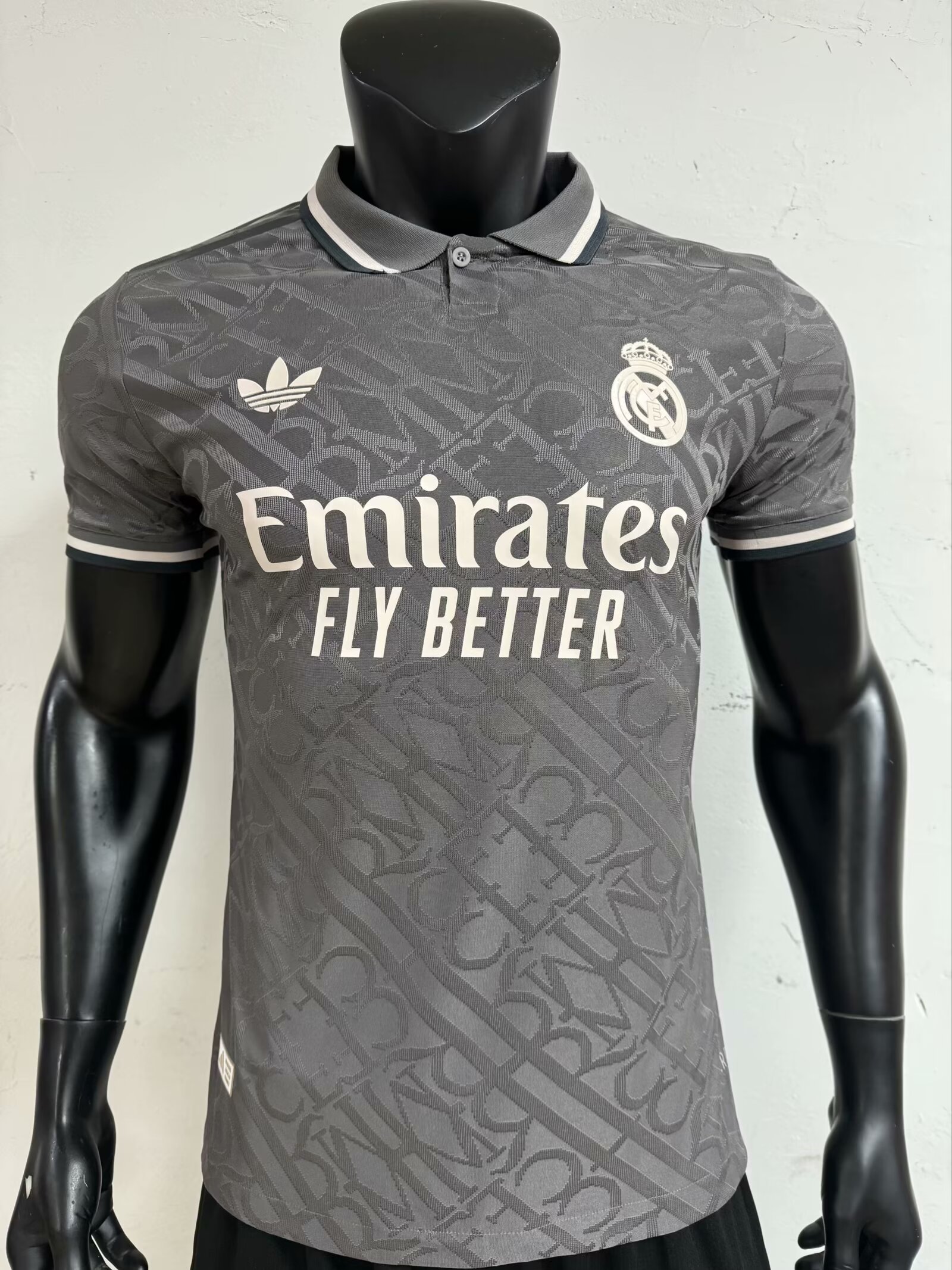 Player Version 24/25 Real Madrid Third Away