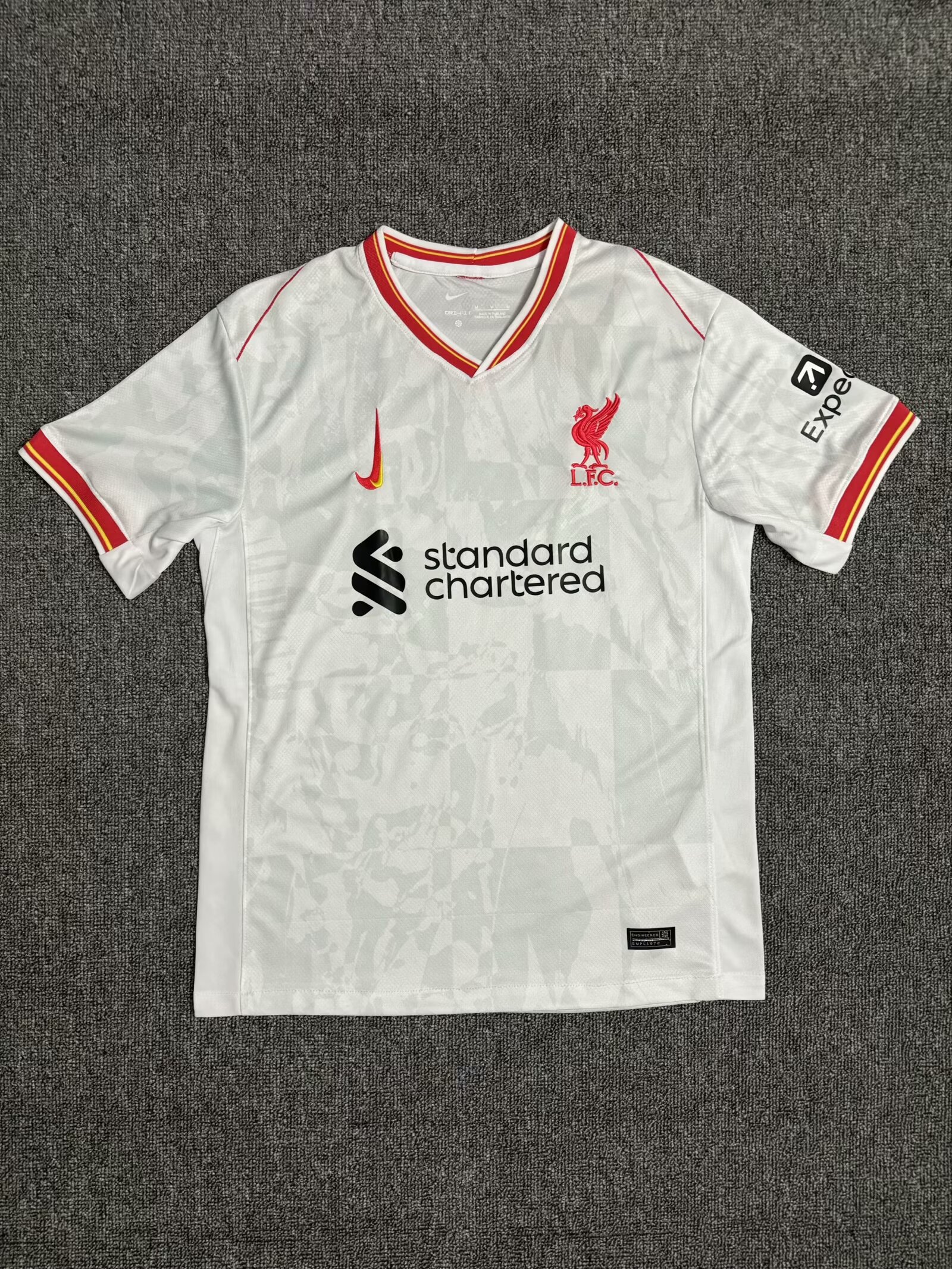 Fans Version 24/25 Liverpool third away