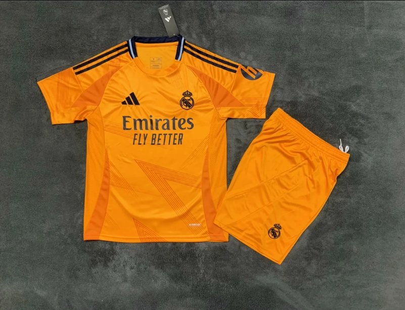 Adult Kits 24/25 Real Madrid away