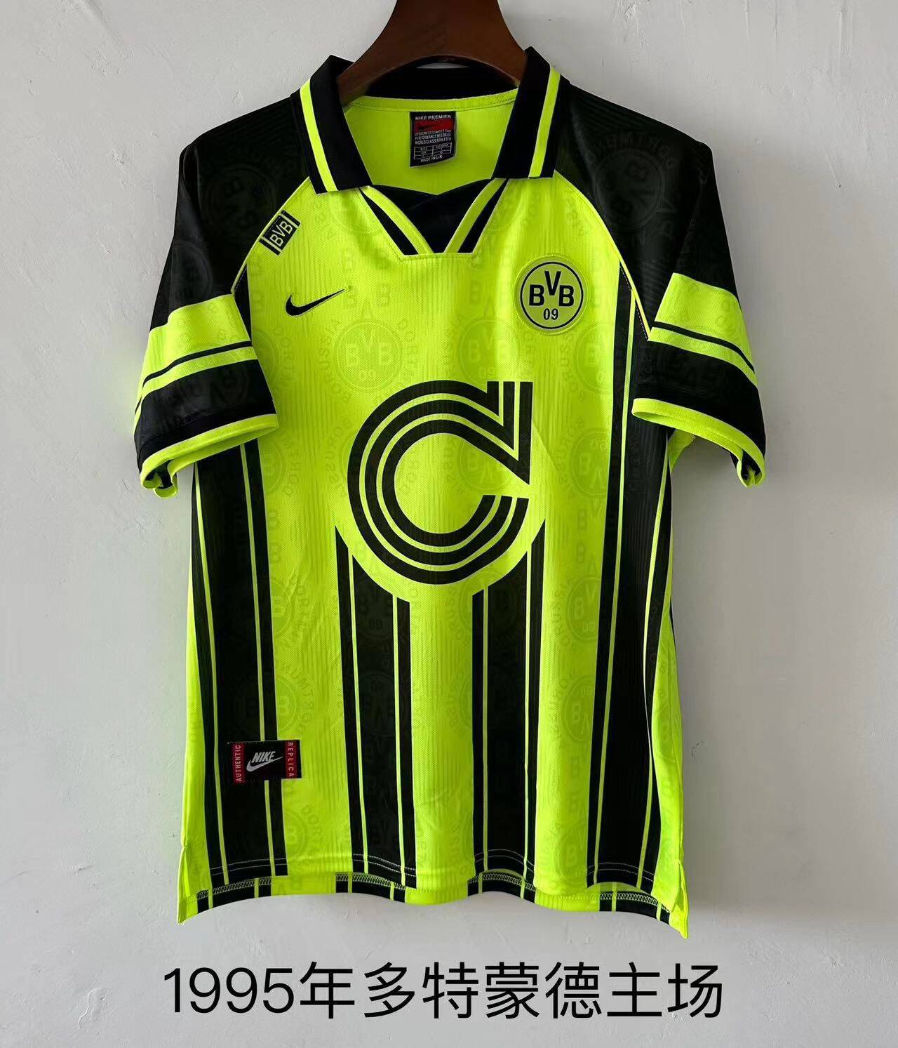 Retro 95/96 Borussia Dortmund Home