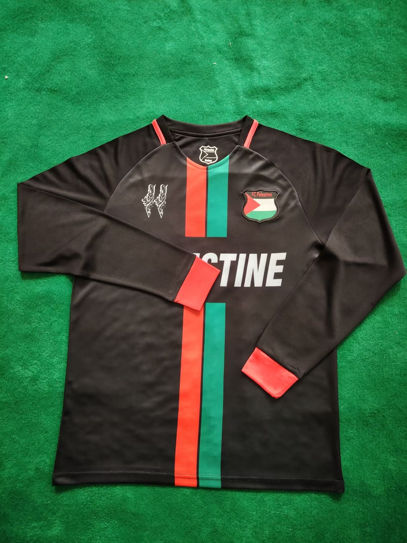 Fans Version 24/25 Palestine black long sleeve