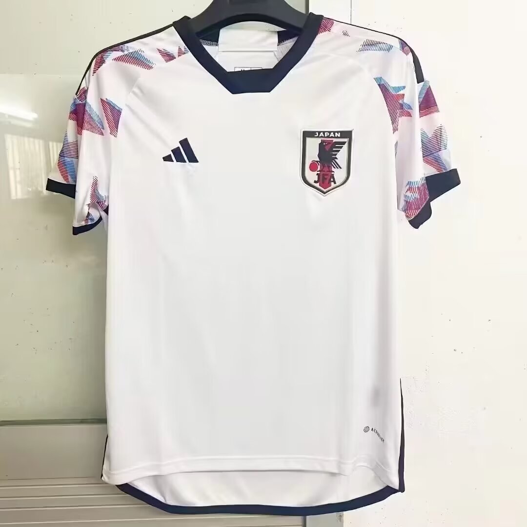 Fans version 22/23 Japan away