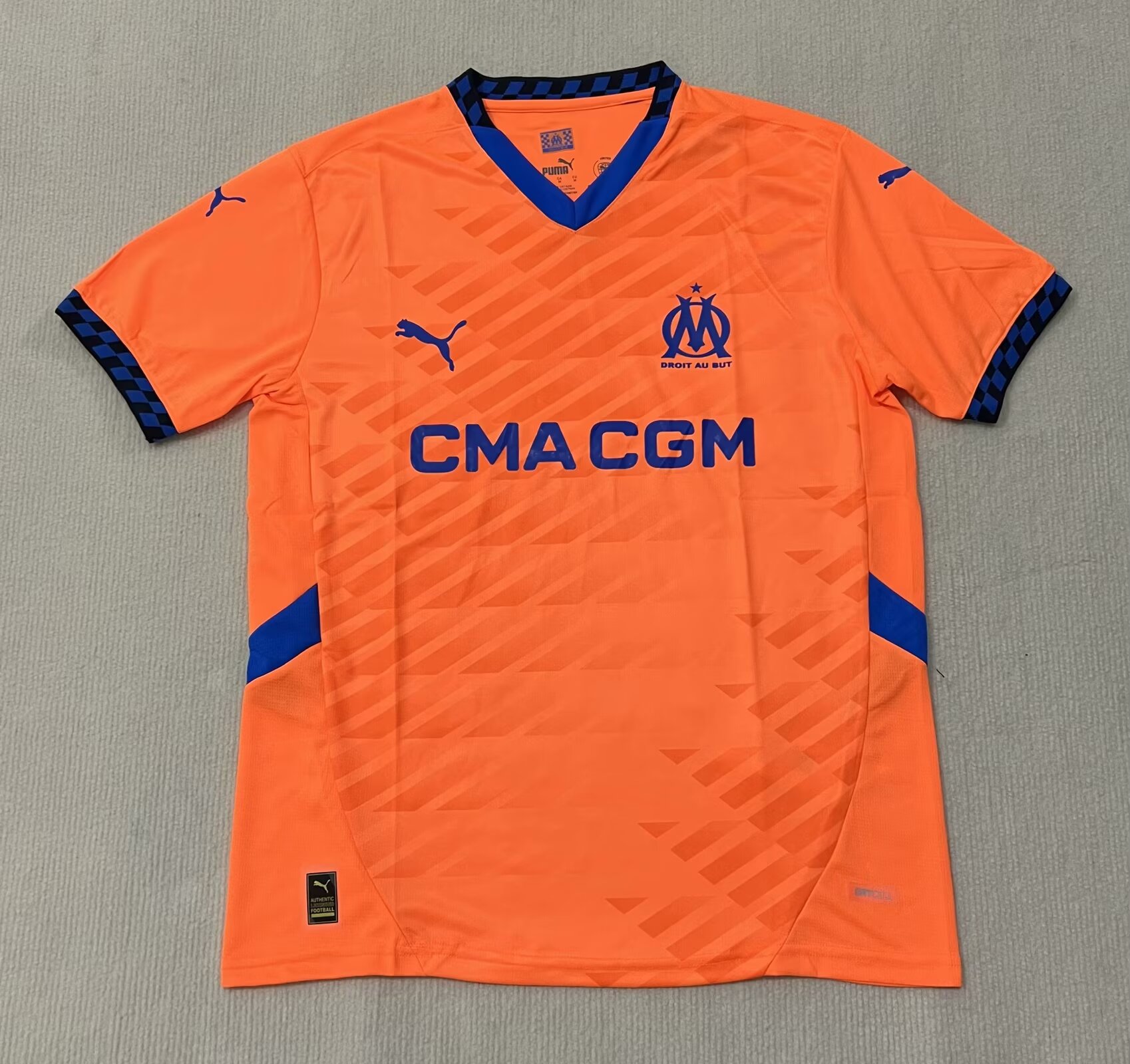 Fans Version 24/25 Marseille the third away