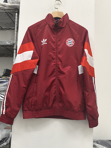 24/25 Bayern red windbreaker