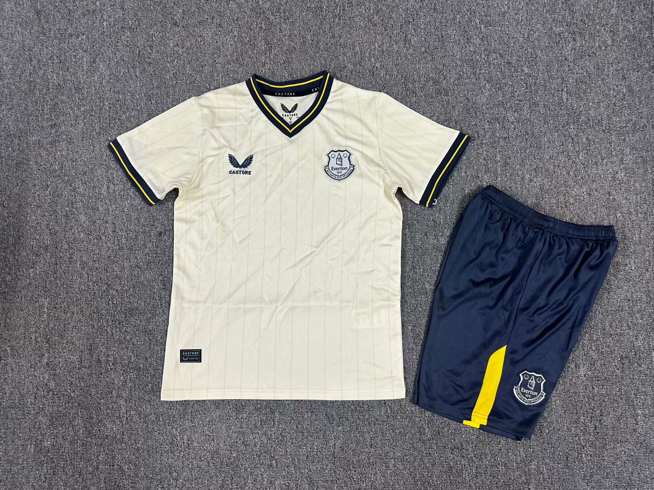 Kids Kits 24/25 Everton third away