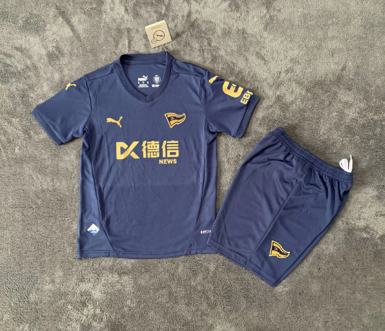 Kids Kits 24/25 Deportivo Alavés third away