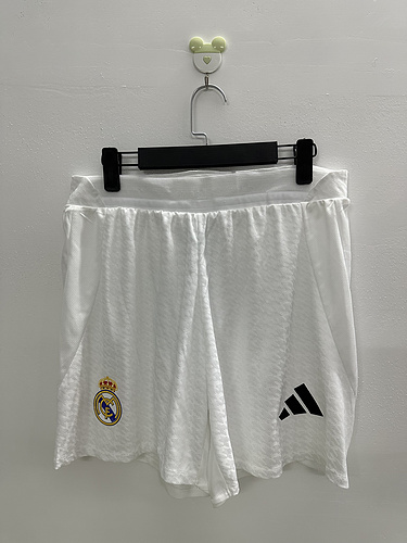 Players Version 24∕25 Real Madrid home short