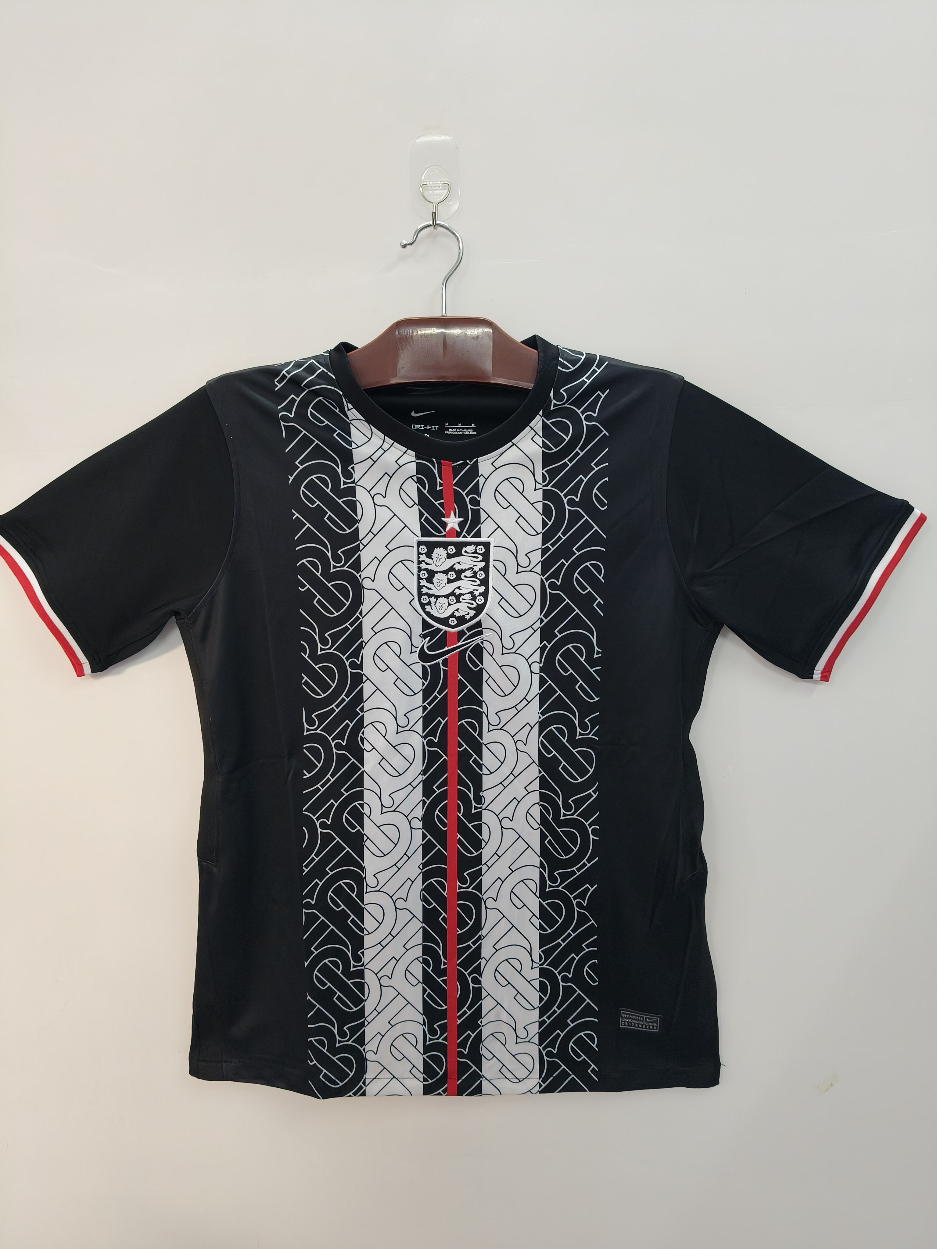 Retro 20/21 England Training Wear