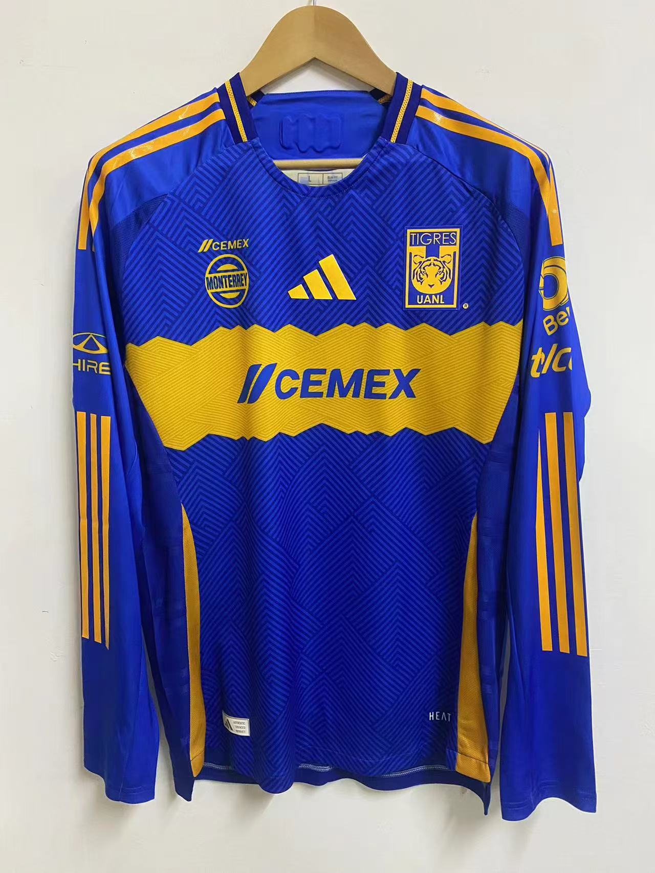 Player version Long sleeve 24/25 Tigres away