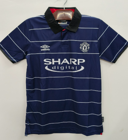 Retro 99/00 Manchester United away