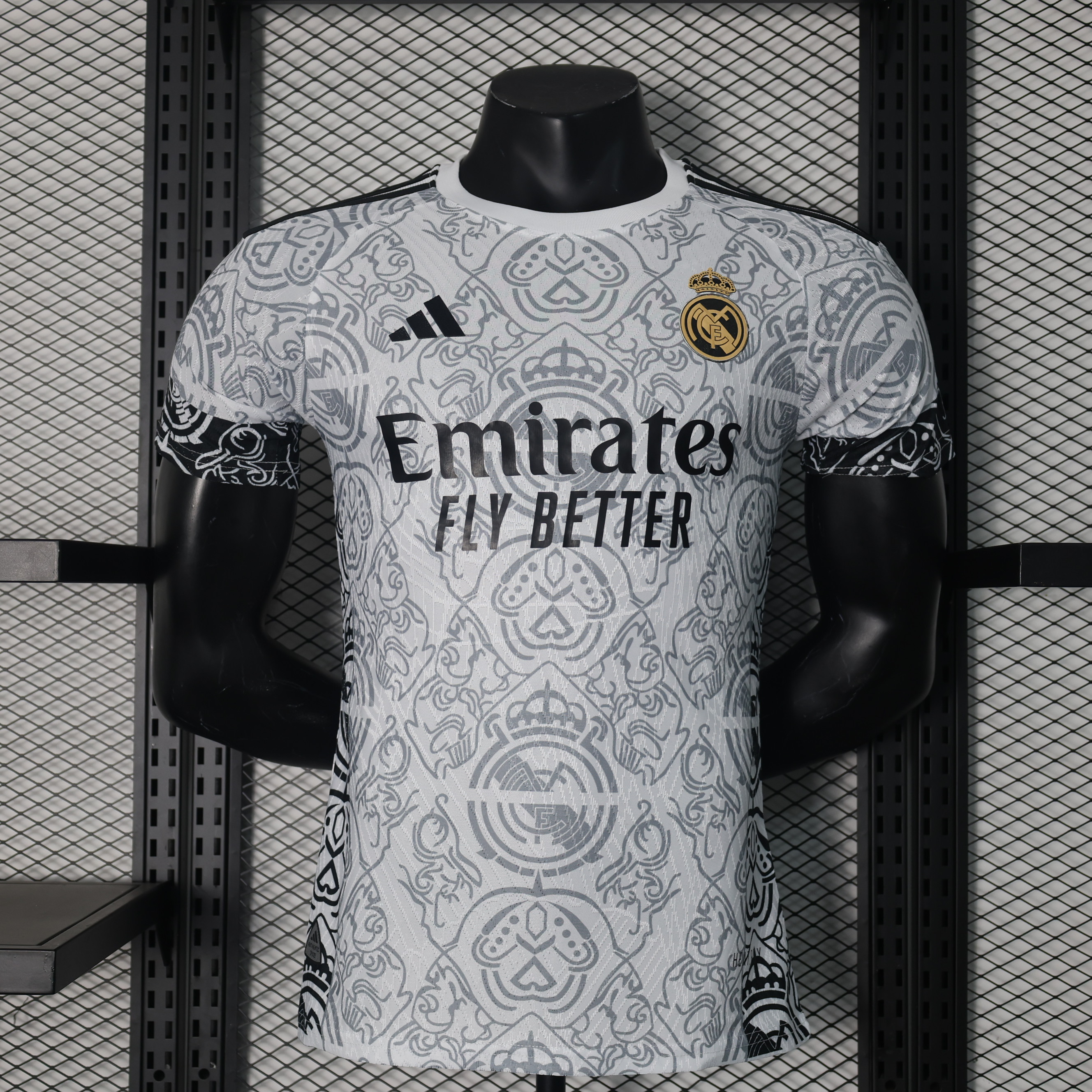 Player Version 24∕25 Real Madrid Special Edition