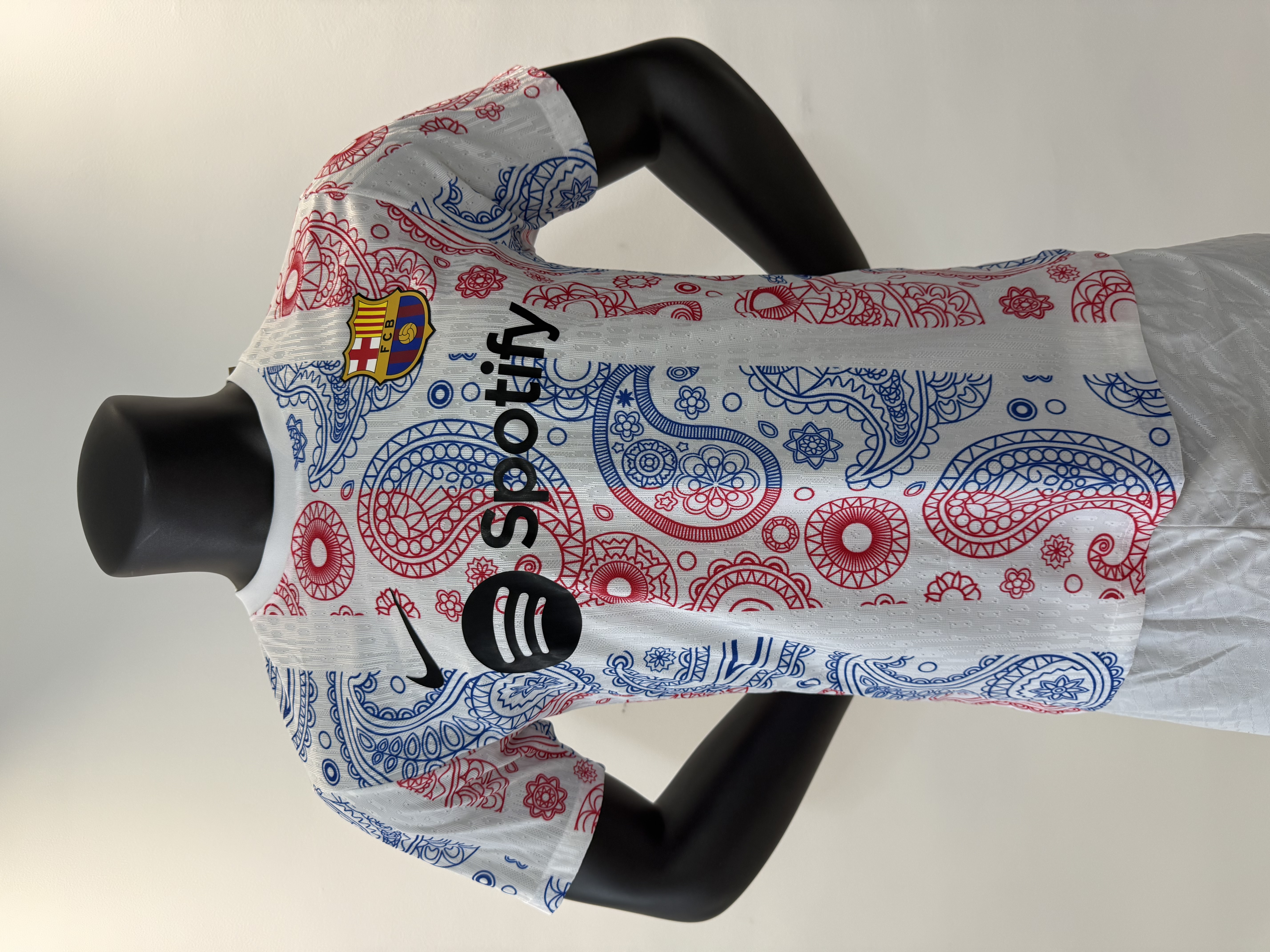 25/26Barcelona White Special Edition