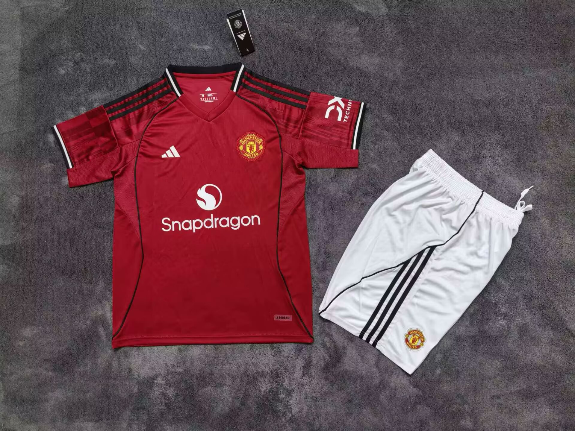 Adults kits 25/26Manchester United
