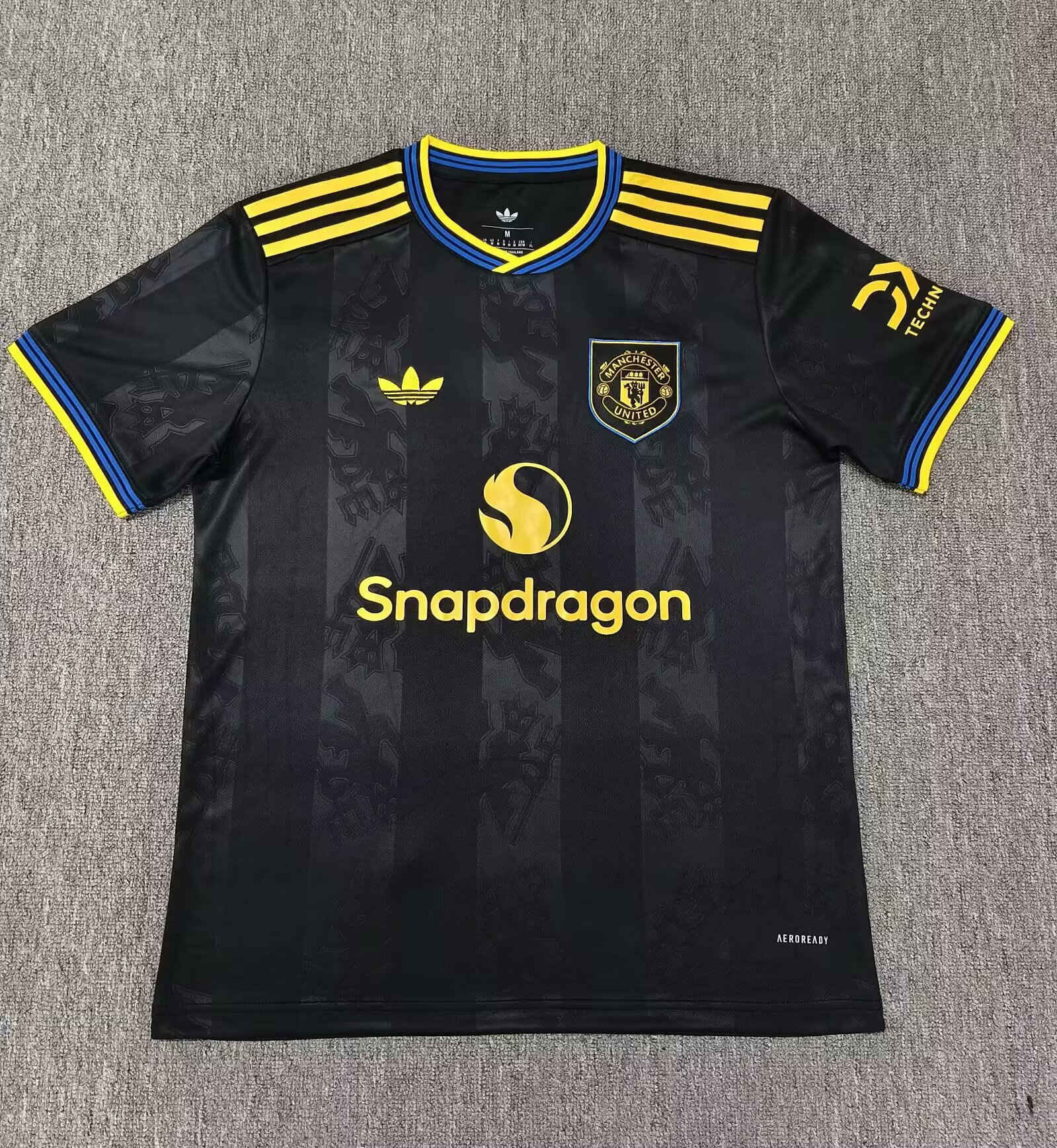 Fans Version 25/26 Manchester United Second away