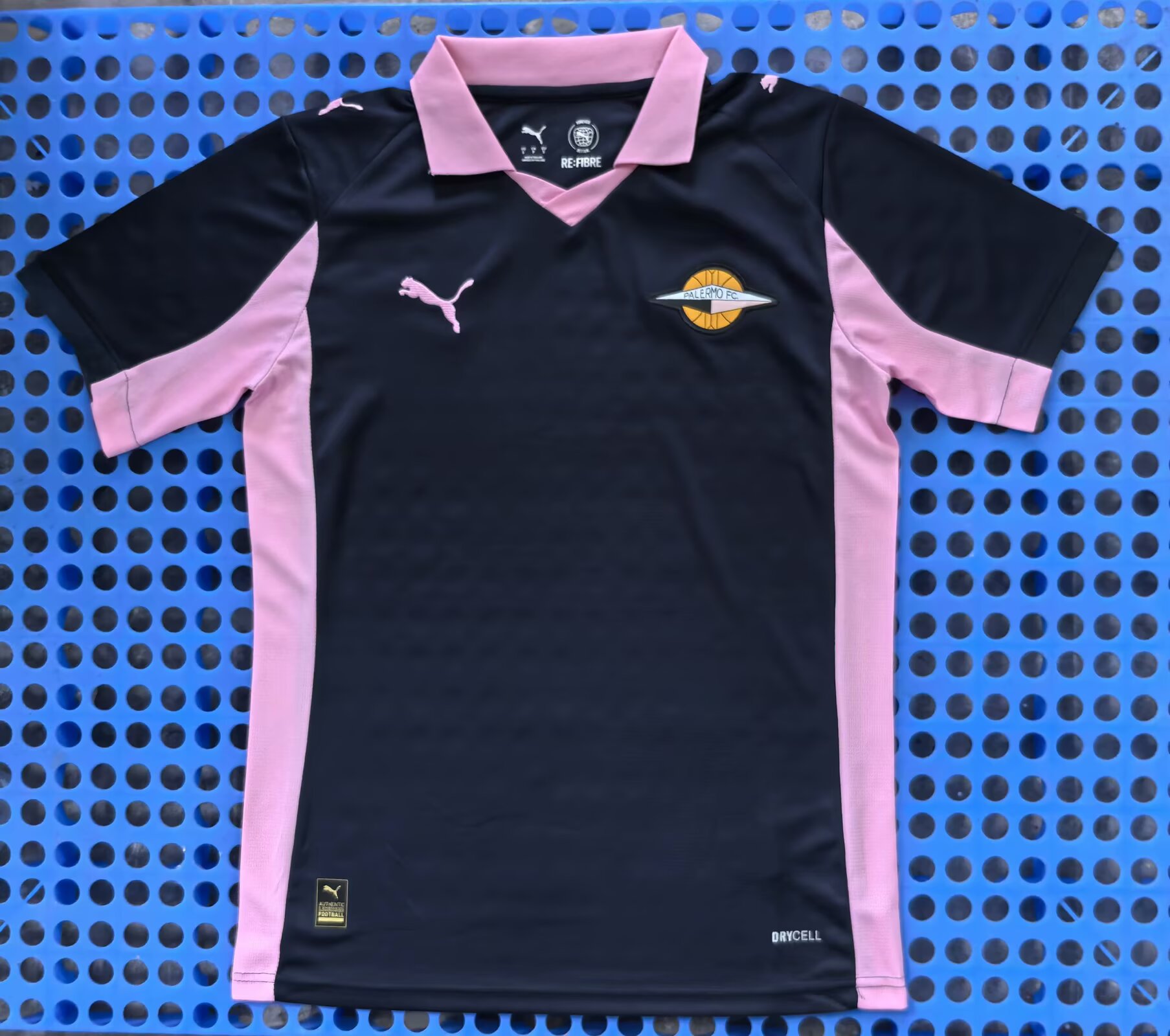 Fans Version 25/26 Palermo away game