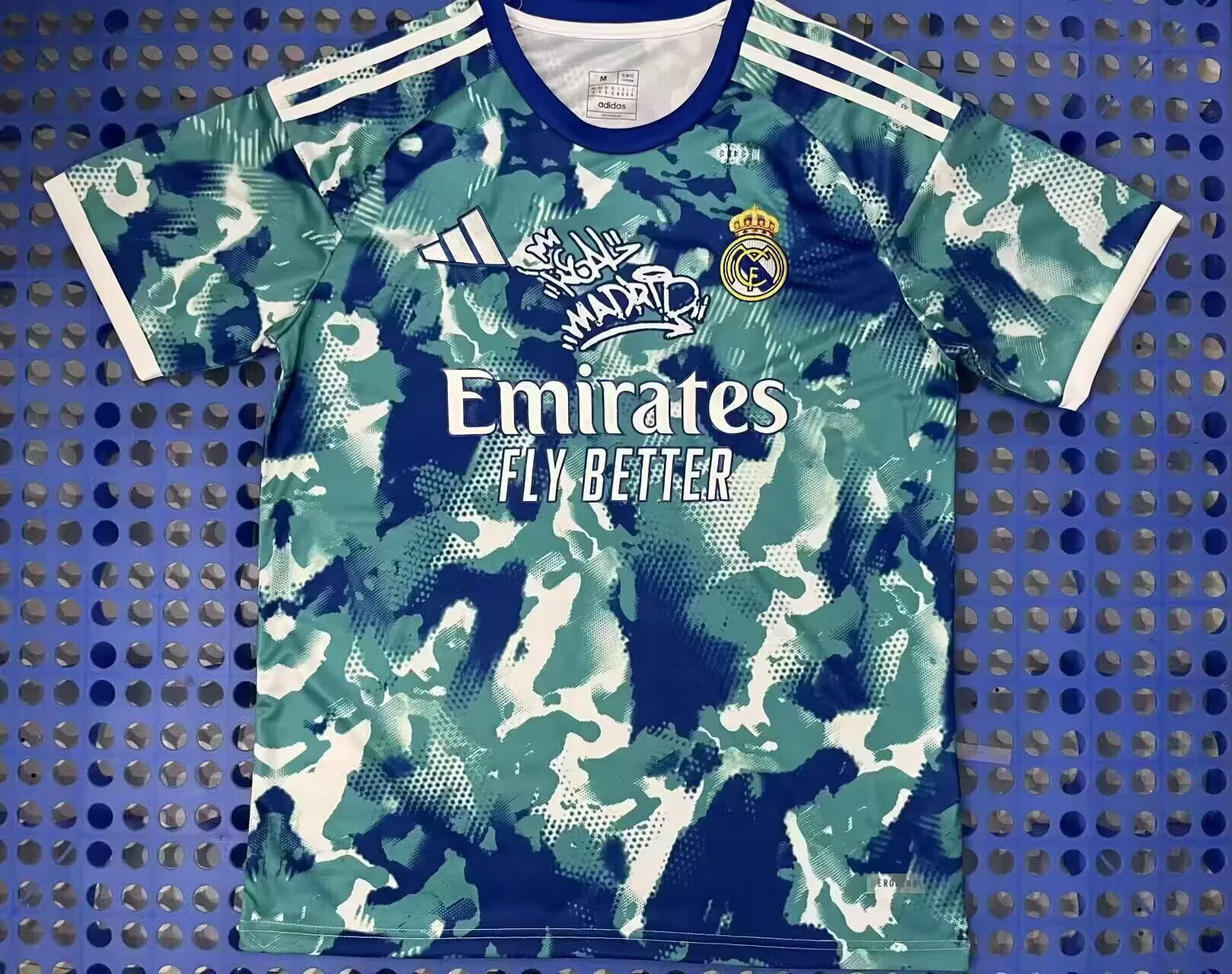 Fans Version 25/26  Real Madrid Green Pre match Training Dress 