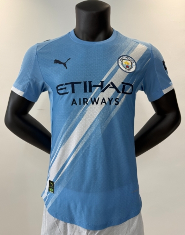 Player version 25/26 Manchester City home