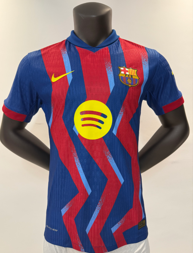 Player Version 25/26 Barcelona's third away derby
