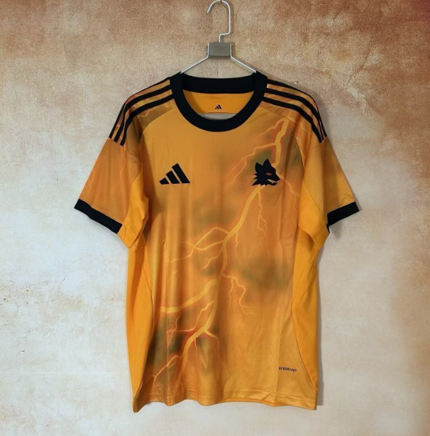 Fans Version 25/26 Roma Away