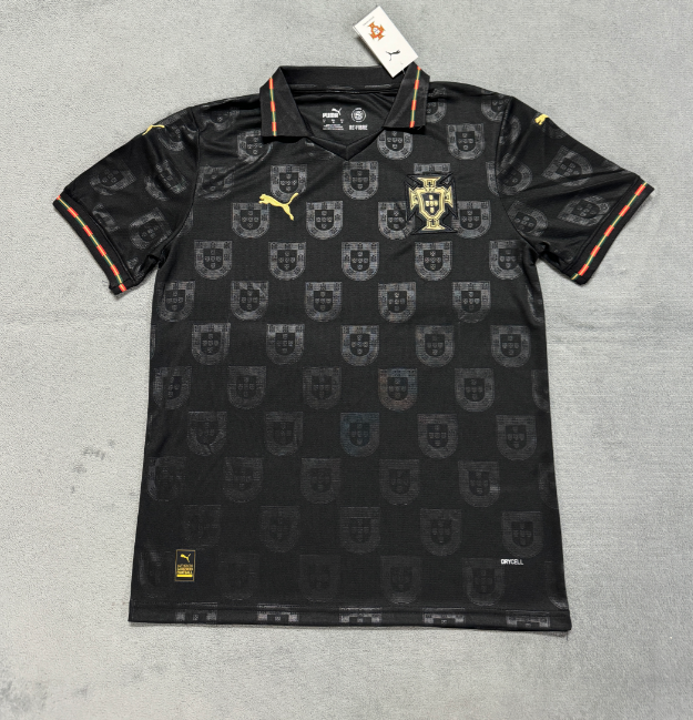 Fans Version 25/26 Portugal Black Panther Special Edition